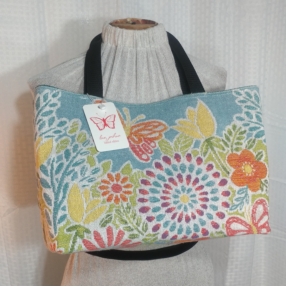 NWT Beautiful "Spring" tote bag